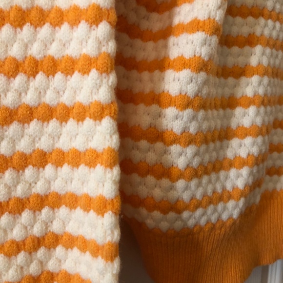 Yellow/orange/golden and white striped cardigan - Picture 4 of 5
